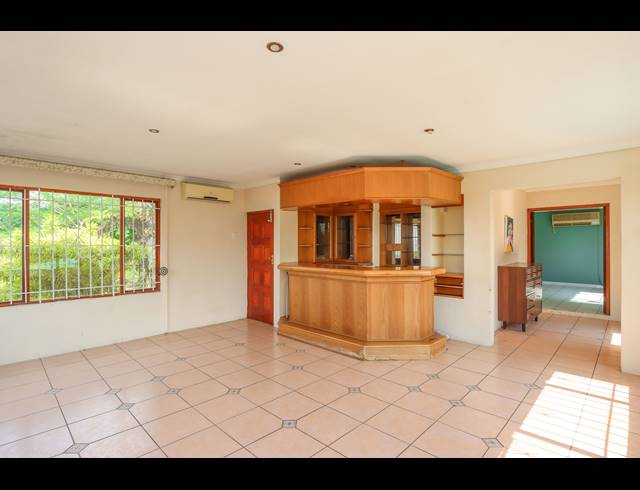 4 BEDROOM HOUSE FOR SALE IN WESTVILLE
